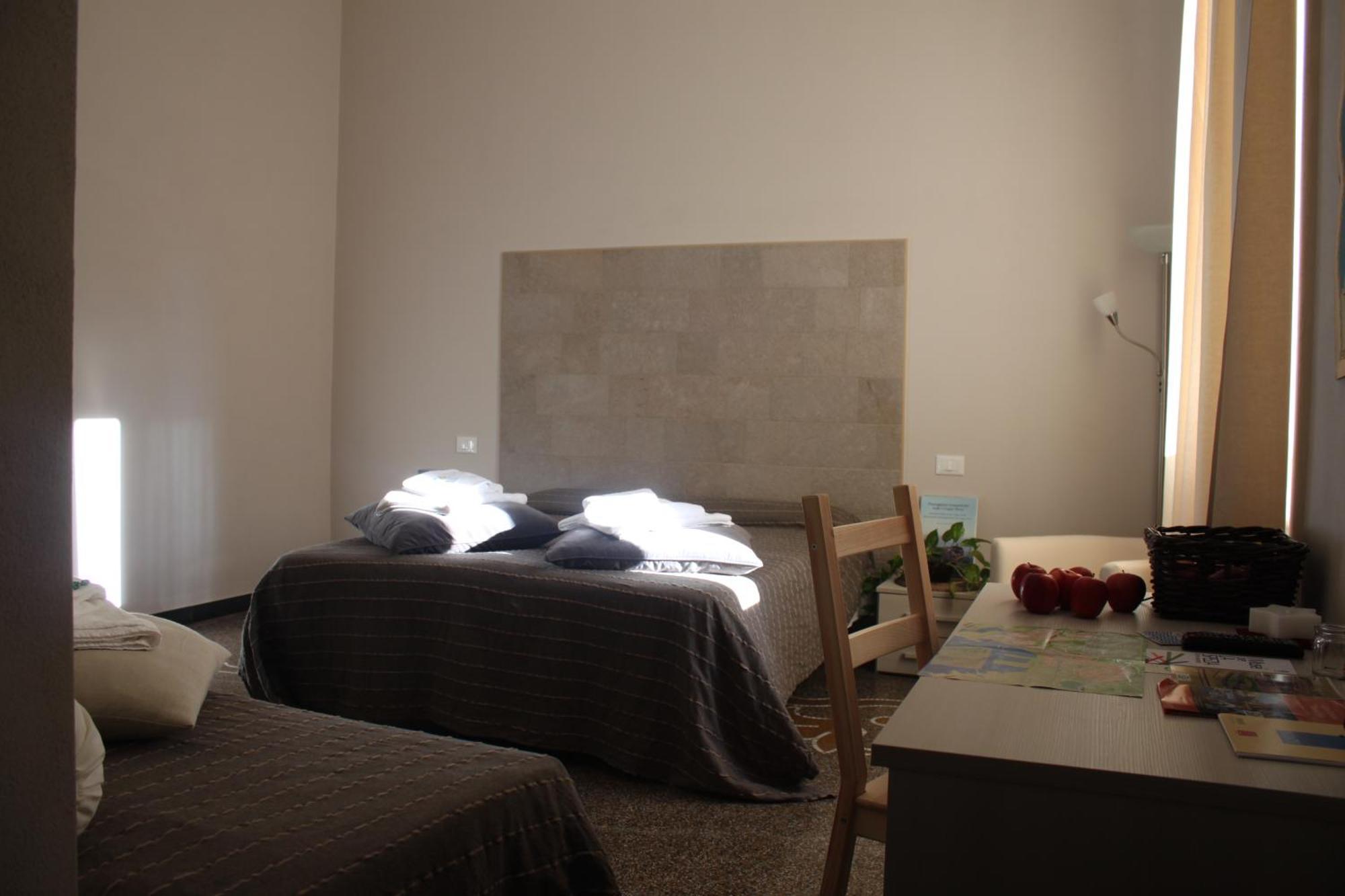 B&B Cernaia 42 La Spezia Phòng bức ảnh