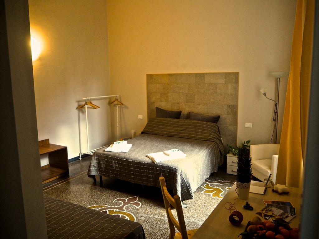 B&B Cernaia 42 La Spezia Phòng bức ảnh