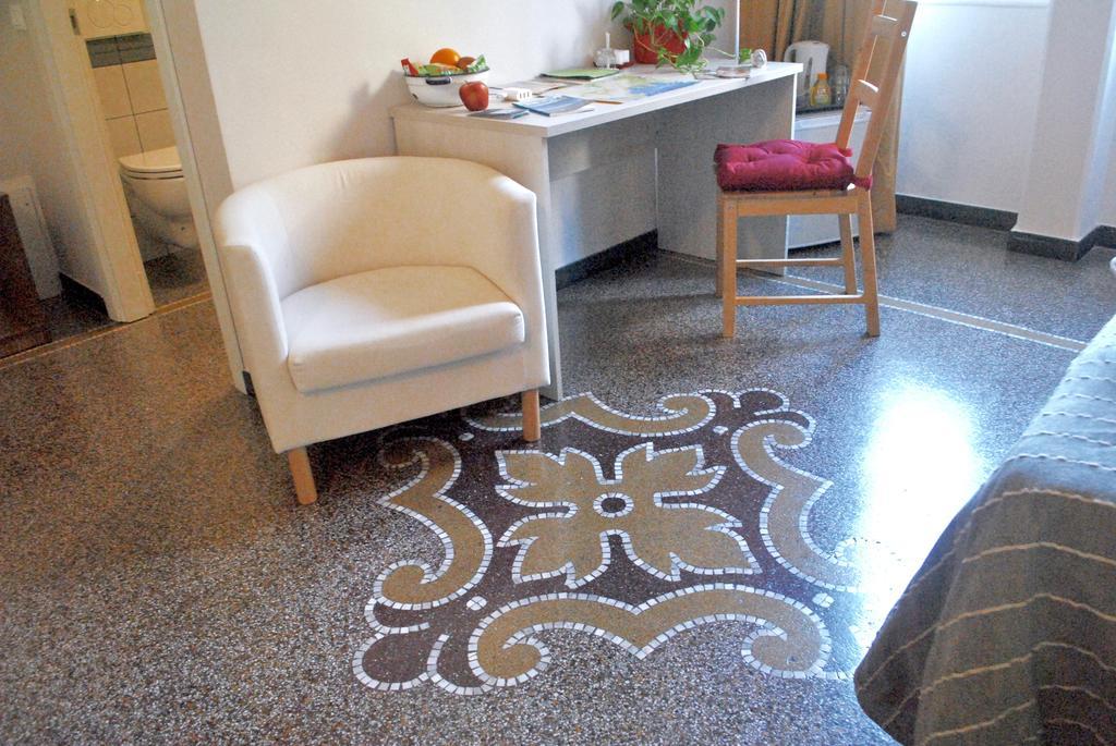 B&B Cernaia 42 La Spezia Ngoại thất bức ảnh