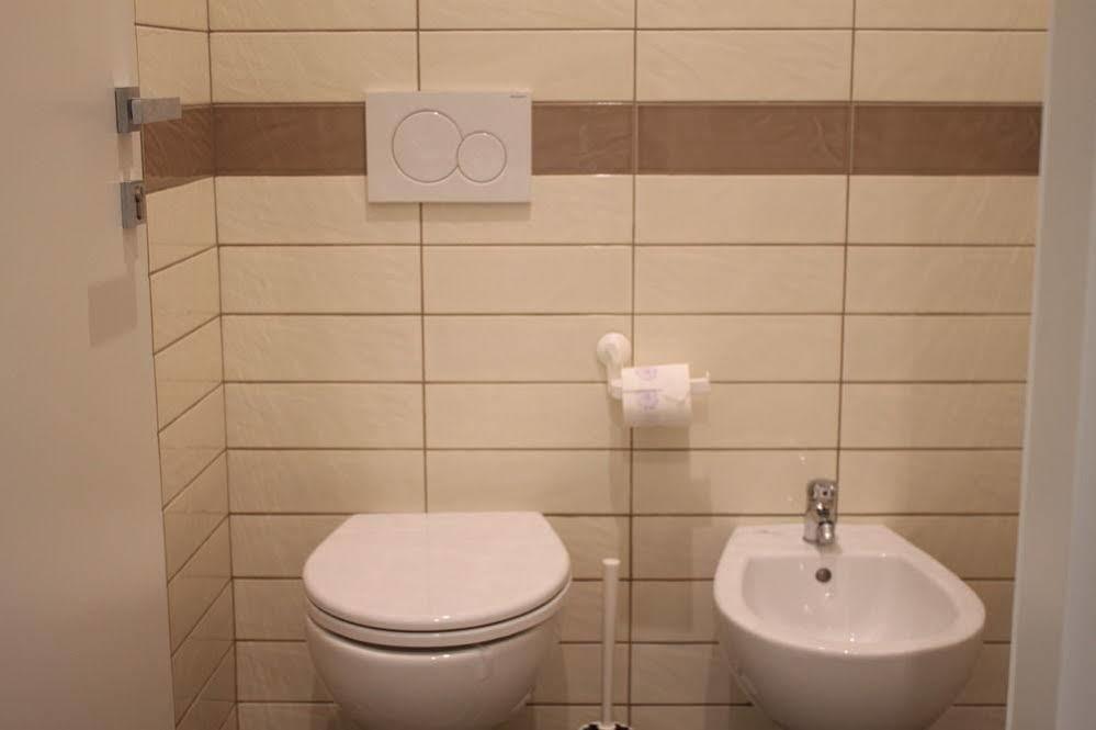 B&B Cernaia 42 La Spezia Ngoại thất bức ảnh